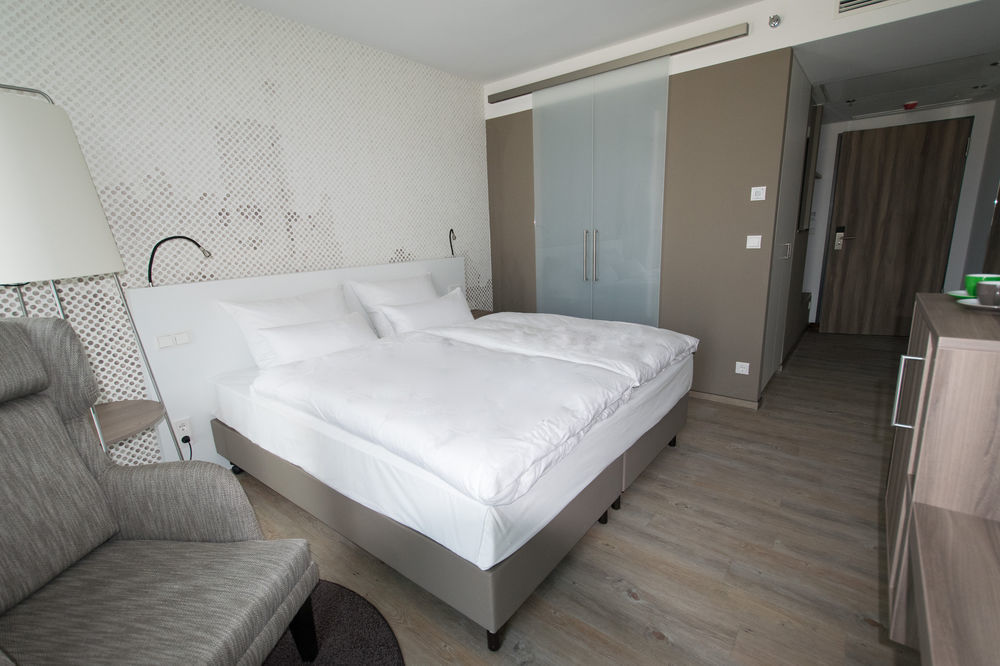 Hotel Stadt Loerrach Bagian luar foto